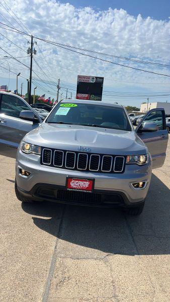 2021 Jeep Grand Cherokee Laredo E 4x2 for sale in Dallas, TX