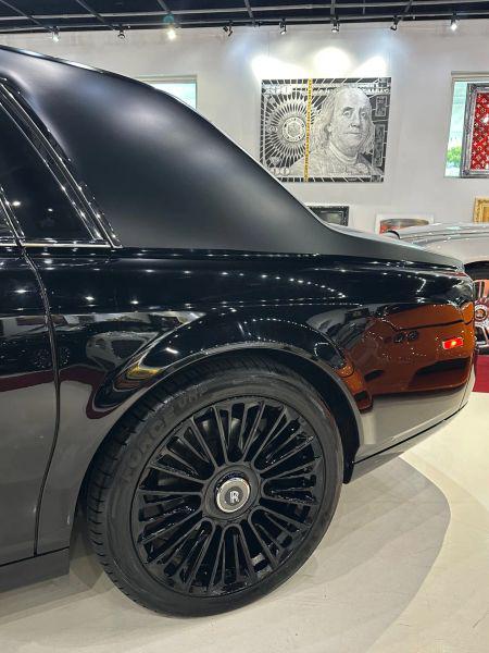 2006 Rolls-Royce Phantom Base