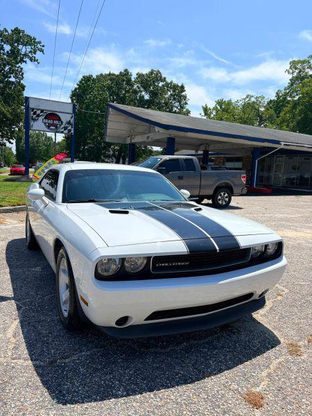 2013 Dodge Challenger SXT for sale in Fayetteville, NC