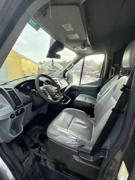 2015 Ford Transit XL