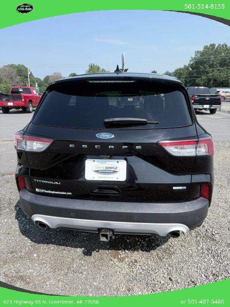 2020 Ford Escape Titanium