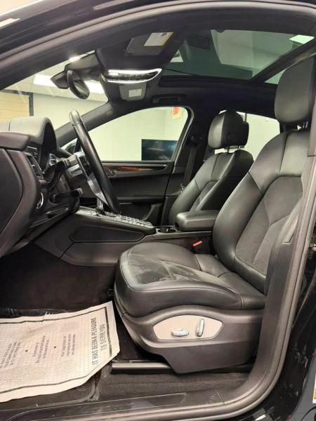 2018 Porsche Macan Sport Edition