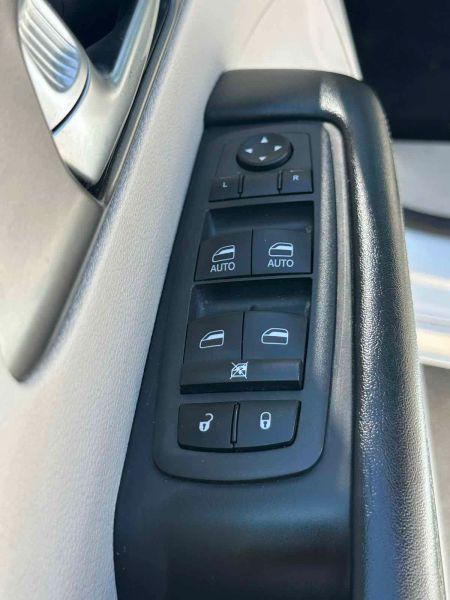 2021 Chrysler Pacifica Hybrid Touring L