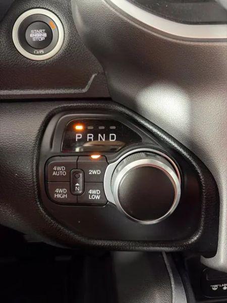 2019 Ram 1500 Big Horn/Lone Star Crew Cab 4x4 57 Box