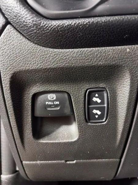 2019 Ram 1500 Big Horn/Lone Star Crew Cab 4x4 57 Box