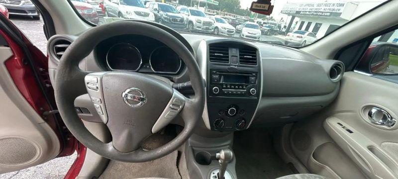 2015 Nissan Versa 1.6 SV