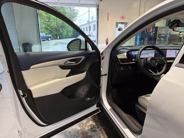 2026 Buick Envision Avenir AWD
