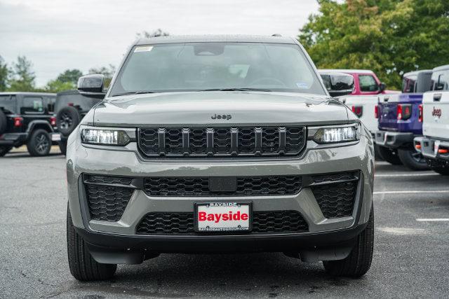 2027 Jeep Grand Cherokee GRAND CHEROKEE LAREDO ALTITUDE 4X4 2027 Jeep Grand Cherokee GRAND CHEROKEE LAREDO ALTITUDE 4X4