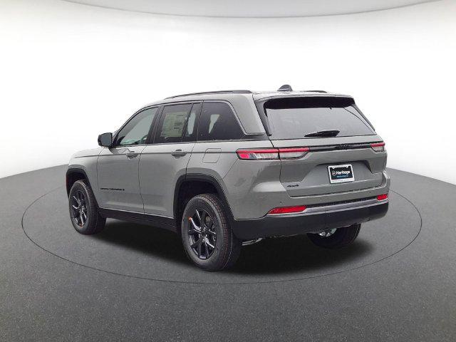 2027 Jeep Grand Cherokee GRAND CHEROKEE LAREDO ALTITUDE 4X4