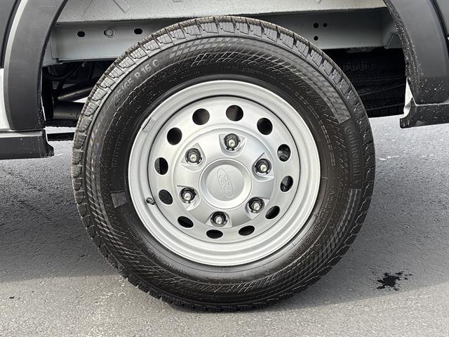 2026 Ford Transit Cargo Van T-250 148 Med Rf 9150 GVWR AWD