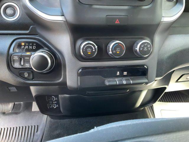 2021 Ram 1500 Big Horn Crew Cab 4x4 57 Box