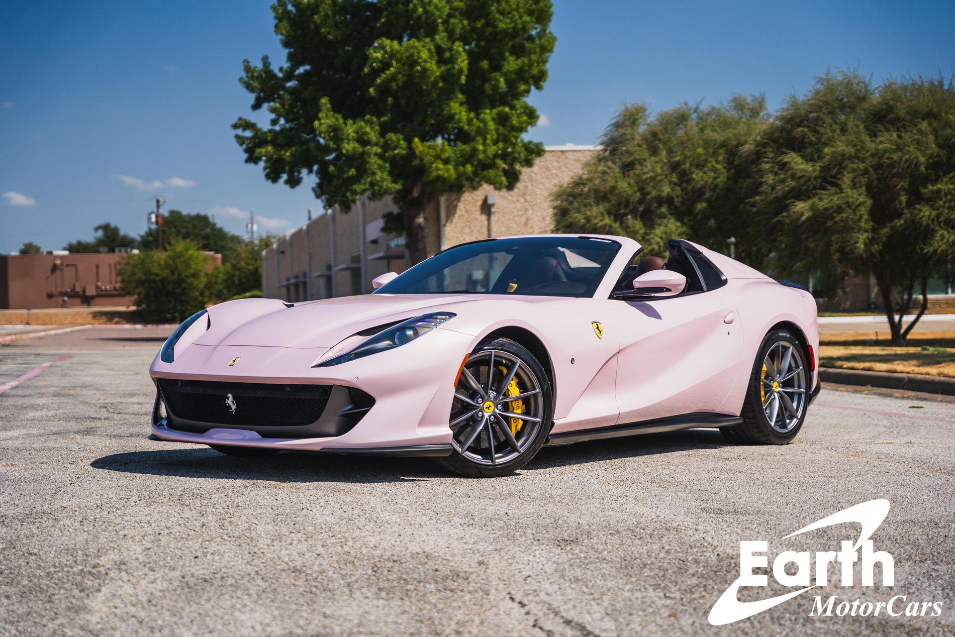 2021 Ferrari 812 GTS