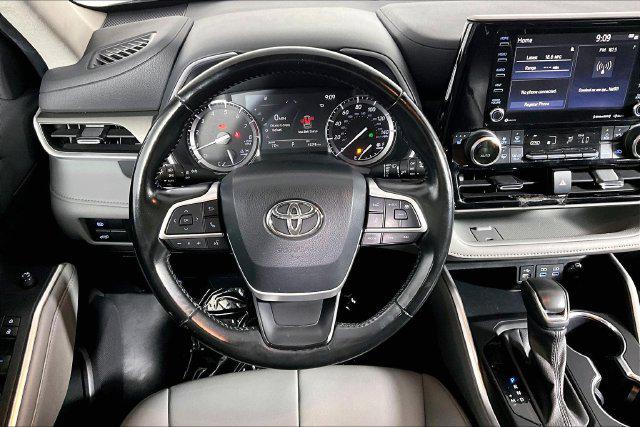 Used 2022 Toyota Highlander XLE For Sale in Olive Branch, MS
