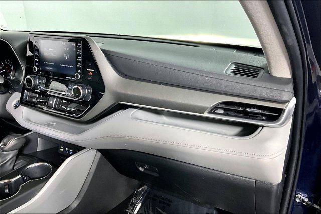 Used 2022 Toyota Highlander XLE For Sale in Olive Branch, MS