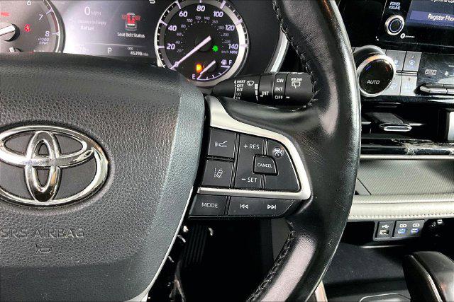 Used 2022 Toyota Highlander XLE For Sale in Olive Branch, MS