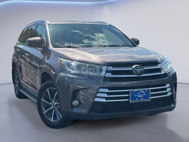 2019 Toyota Highlander XLE for sale in Longview, TX