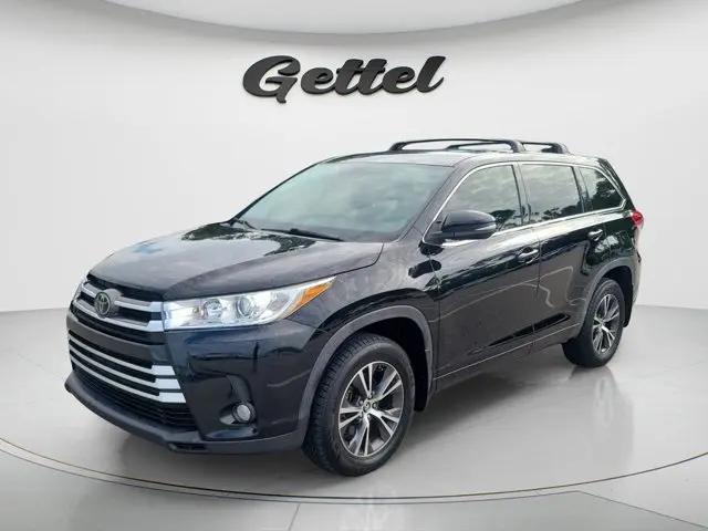 2017 Toyota Highlander LE Plus for sale in Bradenton, FL
