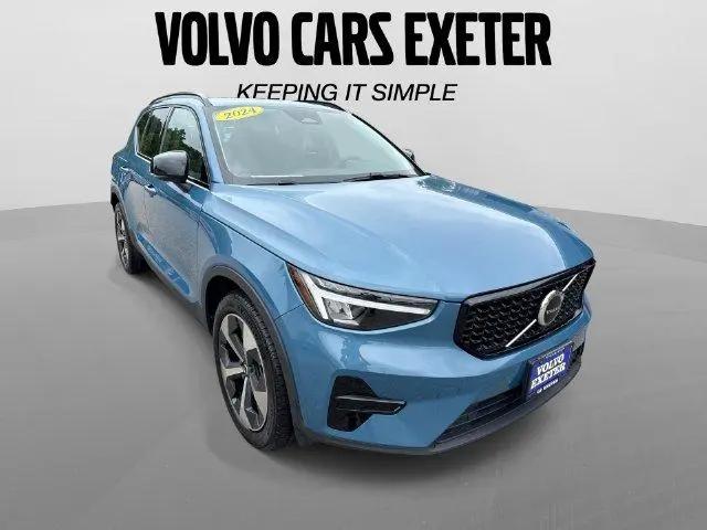 2024 Volvo XC40 B5 Core Dark Theme for sale in Exeter, NH