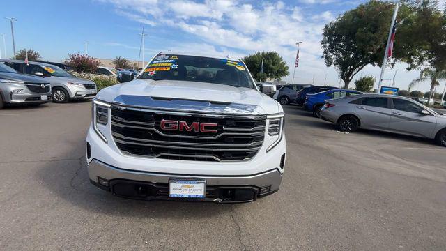 2025 GMC Sierra 1500 2WD Crew Cab Short Box SLT