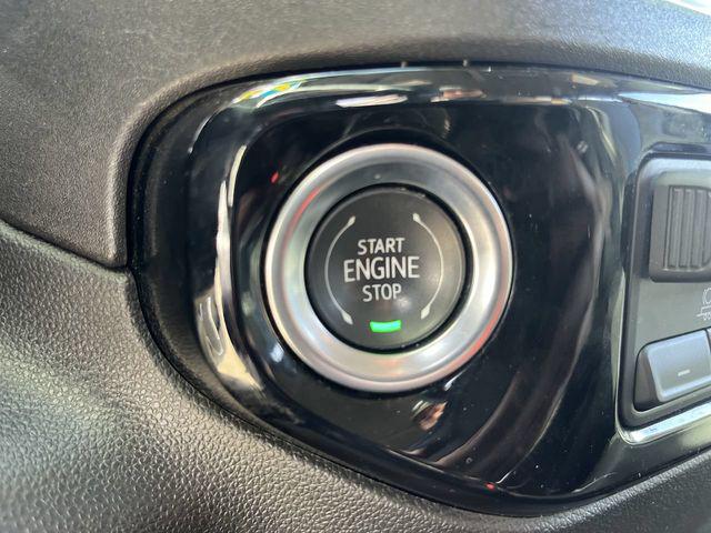 2025 GMC Sierra 1500 2WD Crew Cab Short Box SLT