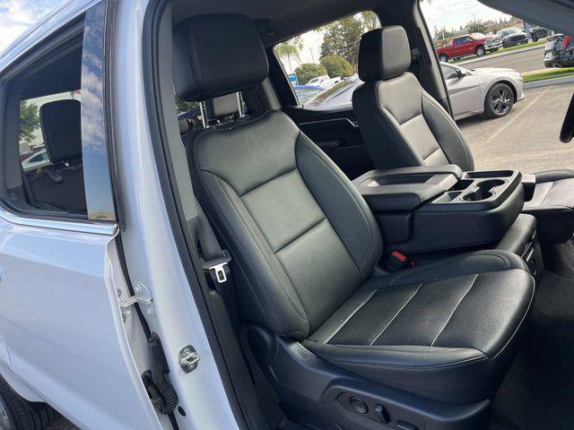 2025 GMC Sierra 1500 2WD Crew Cab Short Box SLT