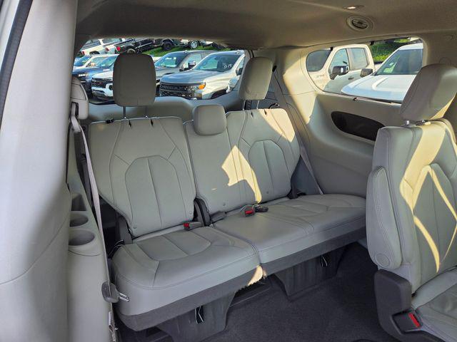 2021 Chrysler Pacifica Touring L AWD