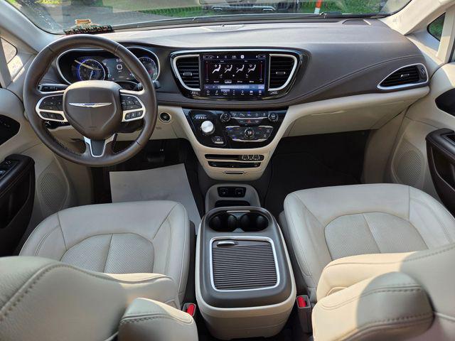 2021 Chrysler Pacifica Touring L AWD