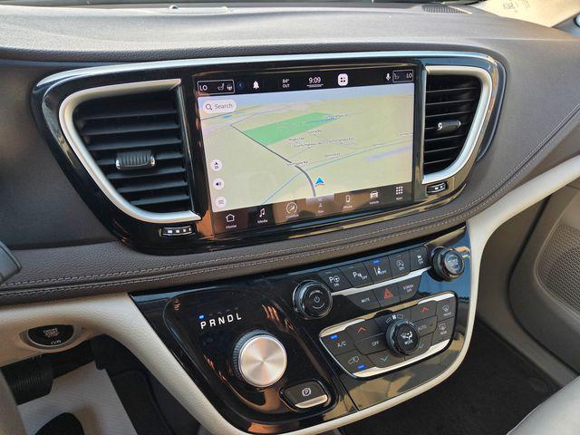 2021 Chrysler Pacifica Touring L AWD