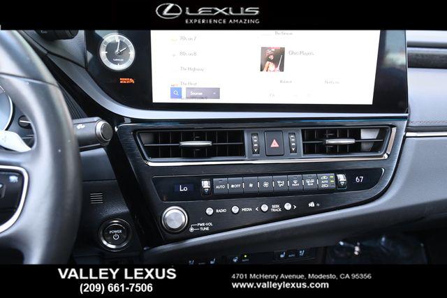 2023 Lexus ES 300h 300h