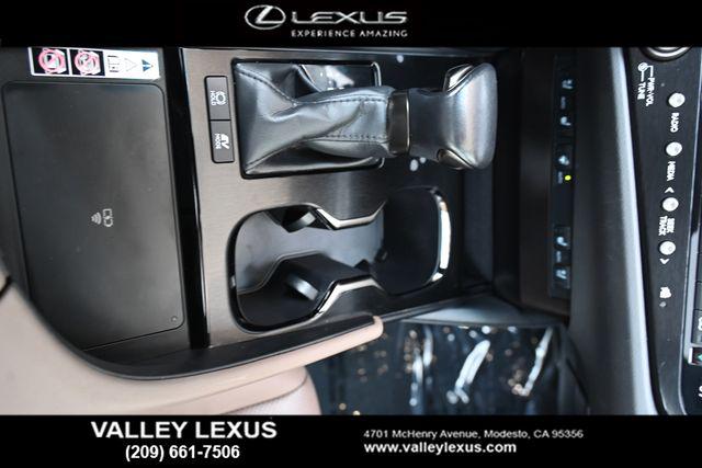 2023 Lexus ES 300h 300h