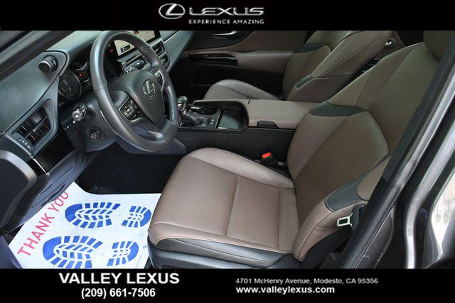 2023 Lexus ES 300h 300h