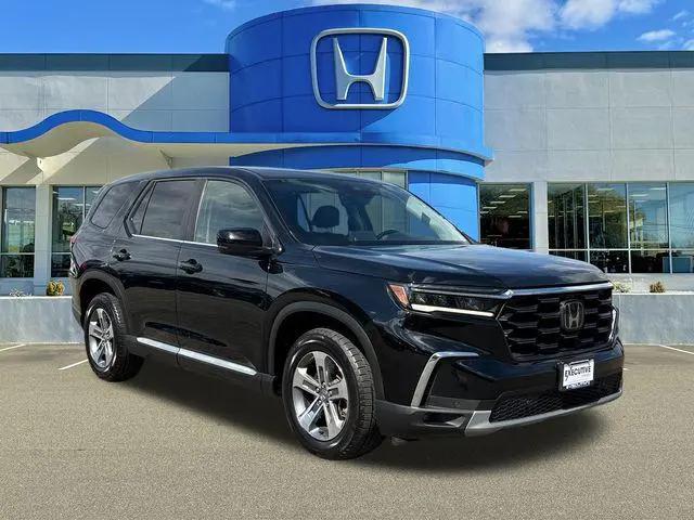 2023 Honda Pilot AWD EX-L 7 Passenger for sale in Wallingford, CT