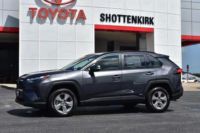 2025 Toyota RAV4 Hybrid XLE for sale in Quincy, IL