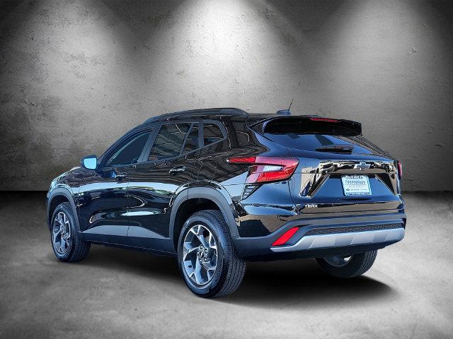 2026 Chevrolet Trax FWD LT