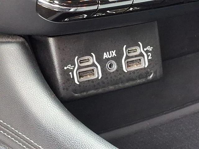 2023 Dodge Durango SXT Launch Edition AWD