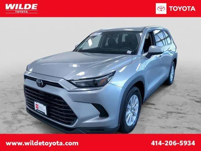 2025 Toyota Grand Highlander XLE for sale in West Allis, WI