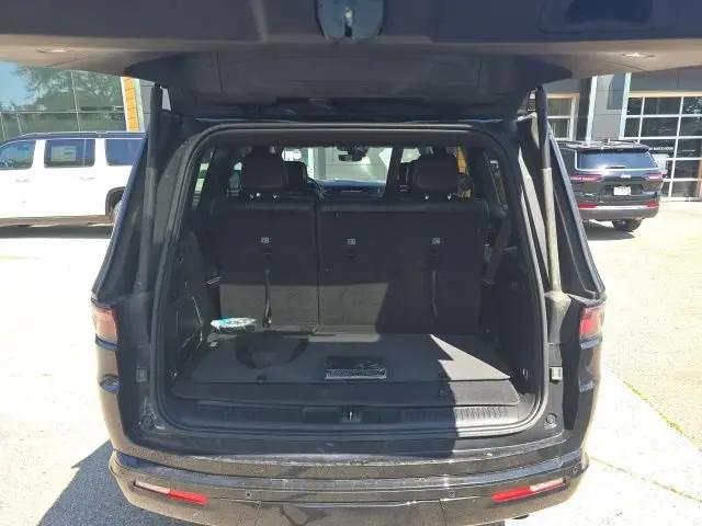 2025 Jeep Wagoneer Series II 4x4