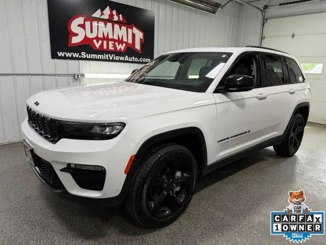 2023 Jeep Grand Cherokee Limited 4x4 for sale in Spencerport, NY