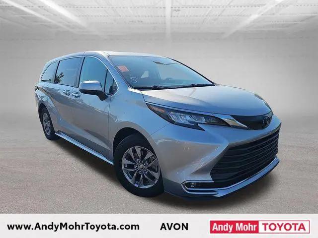 2022 Toyota Sienna XLE for sale in Avon, IN