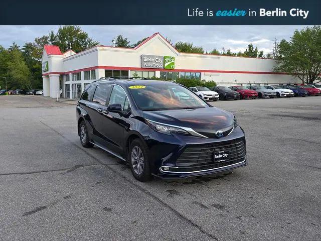 2024 Toyota Sienna XLE for sale in Williston, VT