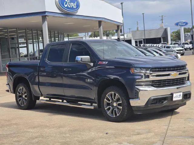 2021 Chevrolet Silverado 1500 4WD Crew Cab Short Bed LT for sale in Gladewater, TX