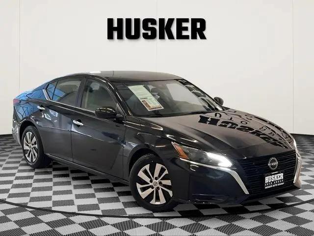2023 Nissan Altima S FWD for sale in Lincoln, NE