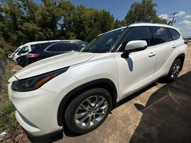 2020 Toyota Highlander Limited for sale in Starkville, MS