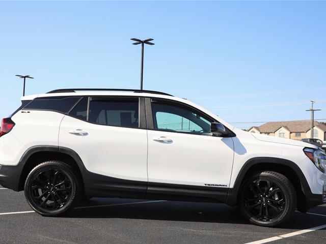 2022 GMC Terrain AWD SLE