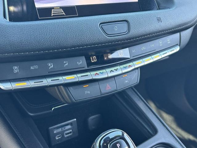 2020 Cadillac XT4 FWD Premium Luxury