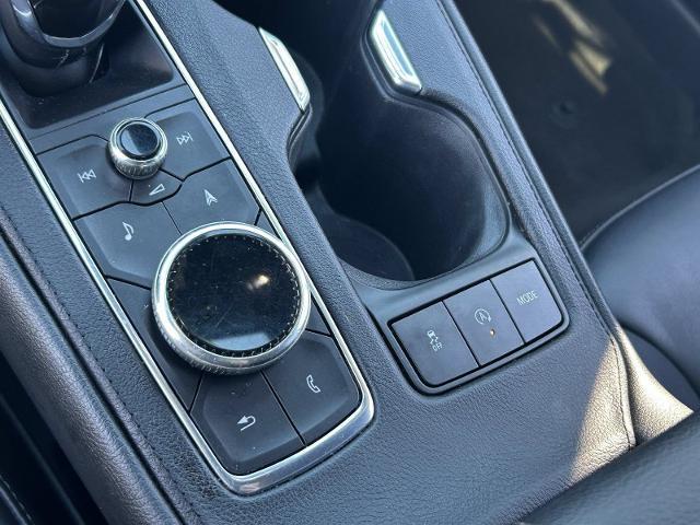 2020 Cadillac XT4 FWD Premium Luxury