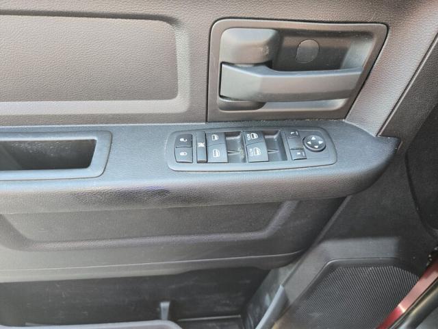 2023 Ram 1500 Classic Tradesman Crew Cab 4x4 57 Box