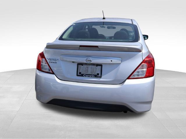 2019 Nissan Versa 1.6 S+