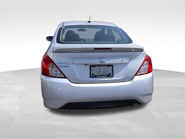 2019 Nissan Versa 1.6 S+