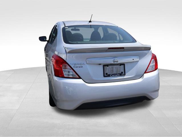 2019 Nissan Versa 1.6 S+